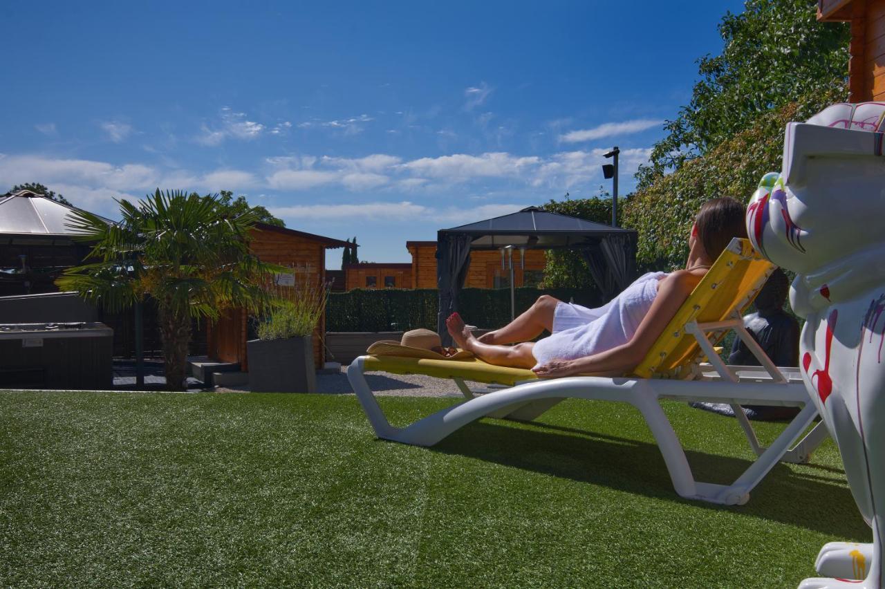 Logis Hotel Centrotel Et Spa Bulles D'Allier Montmarault Luaran gambar