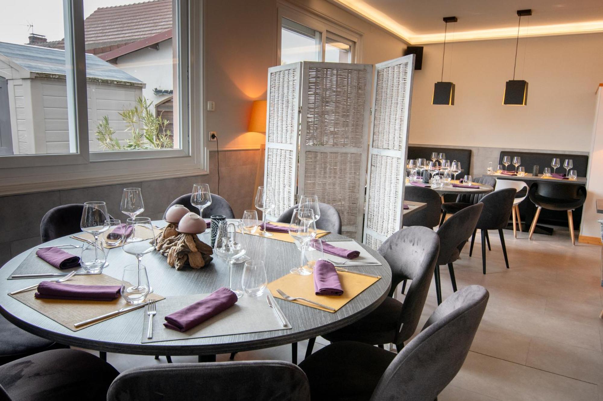 Logis Hotel Centrotel Et Spa Bulles D'Allier Montmarault Luaran gambar