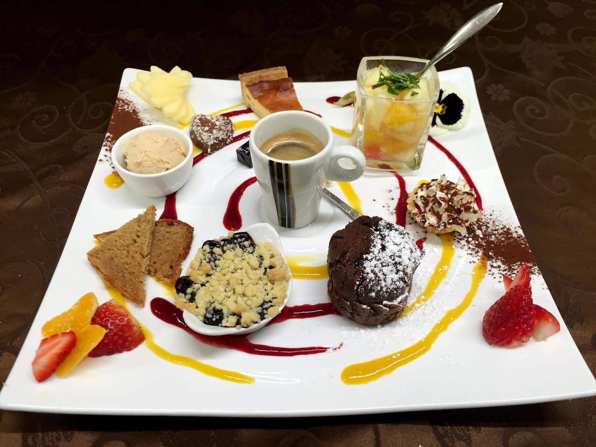 Logis Hotel Centrotel Et Spa Bulles D'Allier Montmarault Luaran gambar