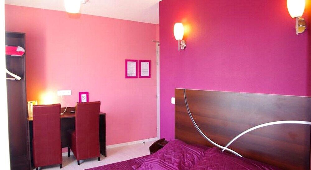 Logis Hotel Centrotel Et Spa Bulles D'Allier Montmarault Luaran gambar